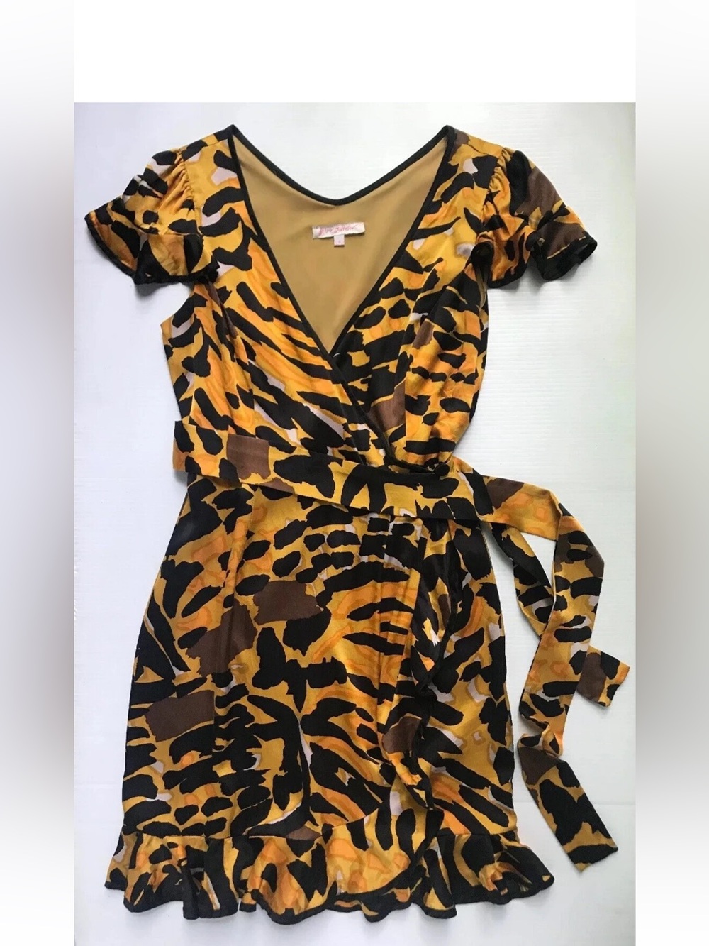 silk Betsey Johnson leopard  animal wrap dress size 4 vintage euc
